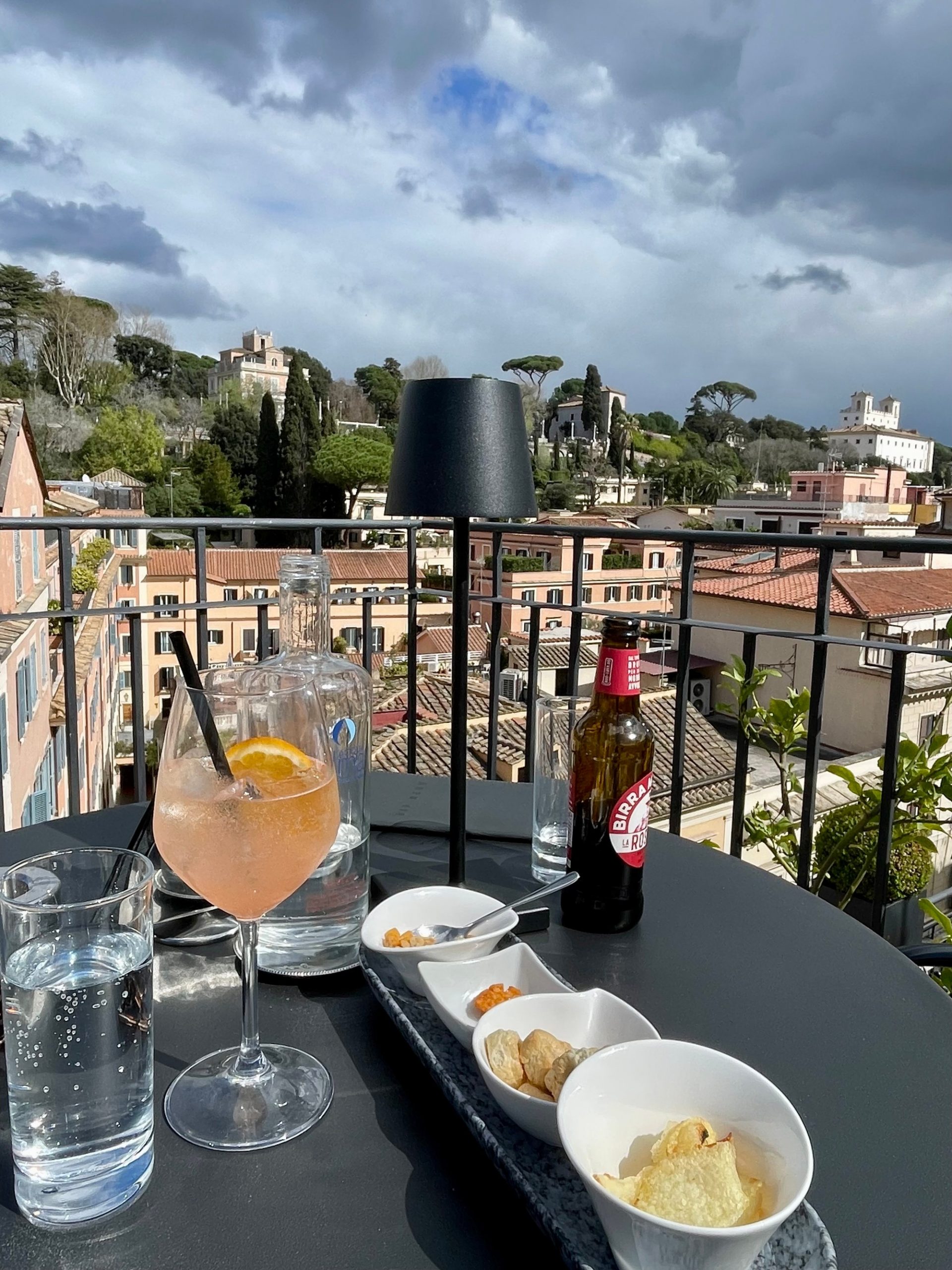 Rom Aperitif Dachterrasse